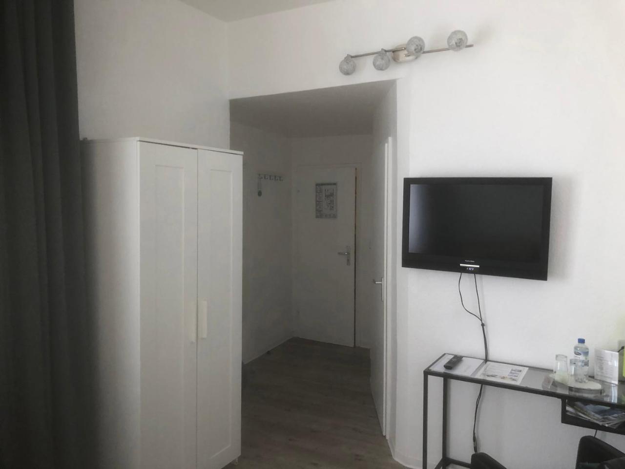 Hotel Sechzehn Leverkusen Dış mekan fotoğraf